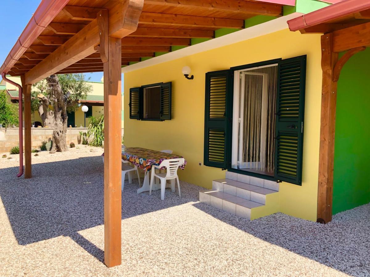 Villette Vacanze - Vie Russe Marina Di Pescoluse Eksteriør billede