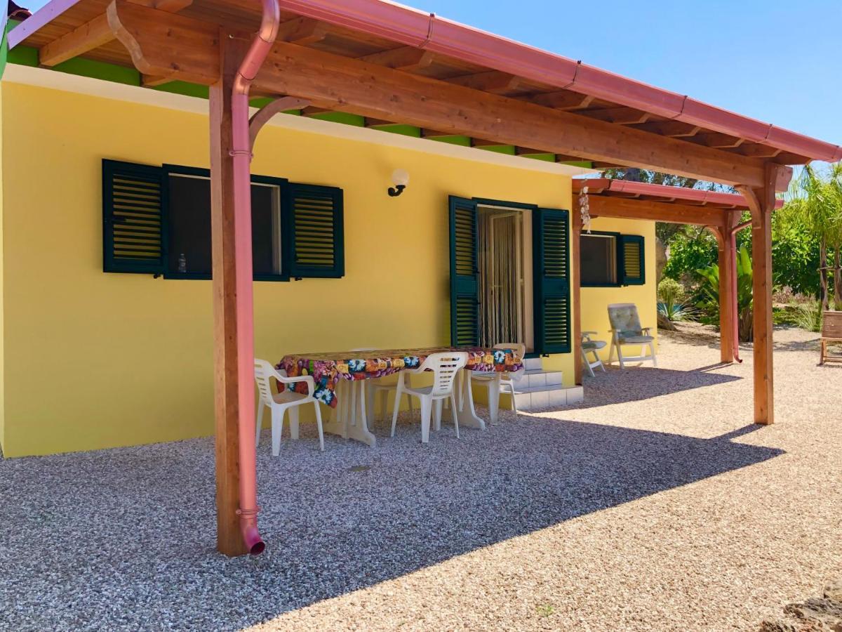 Villette Vacanze - Vie Russe Marina Di Pescoluse Eksteriør billede