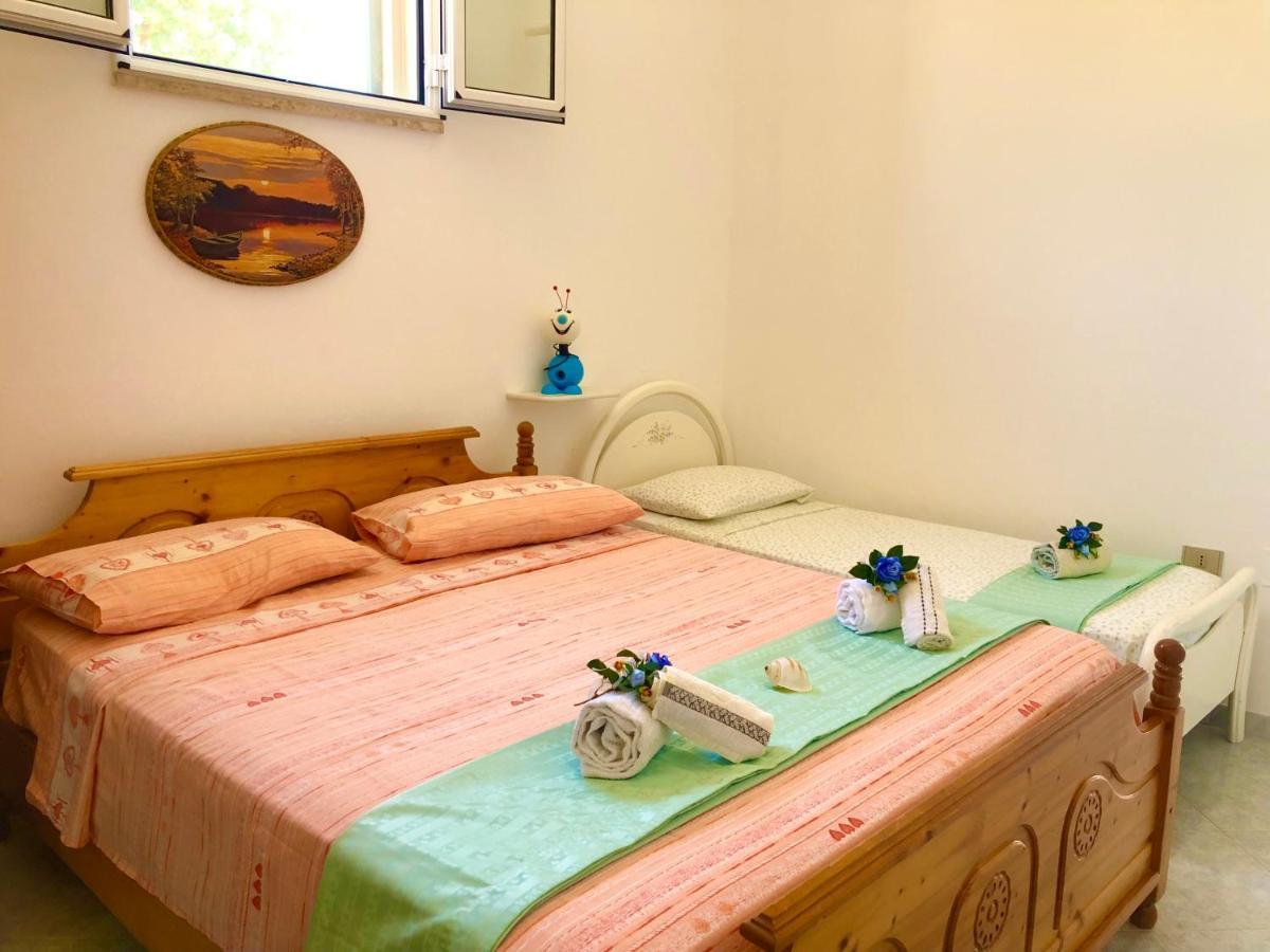 Villette Vacanze - Vie Russe Marina Di Pescoluse Eksteriør billede